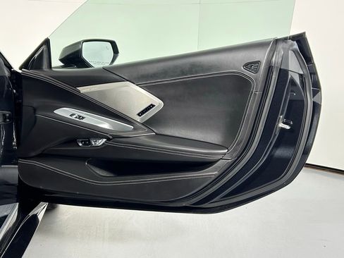 Used 2024 Chevrolet Corvette Stingray Premium Cpe w/ Z51 Performance Package image 15