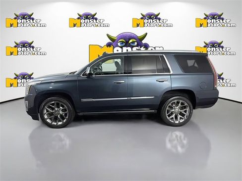Used 2020 Cadillac Escalade Platinum image 8