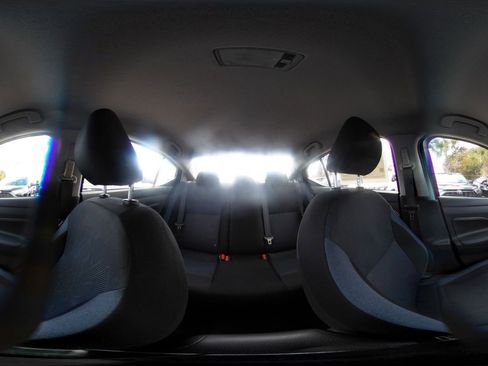 Used 2025 Nissan Versa SV image 42