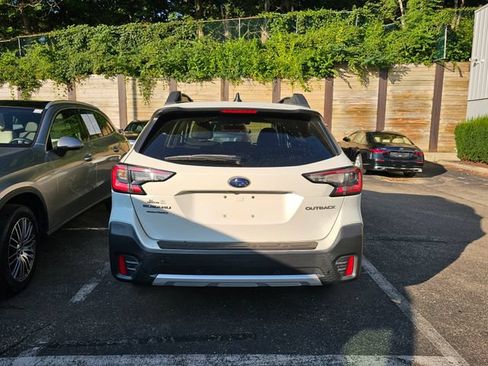 Used 2020 Subaru Outback Limited AWD/4WD image 6