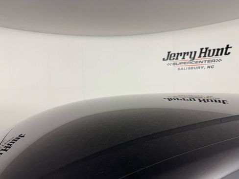 Used 2025 Chevrolet Trax LS w/ LS Convenience Package image 13