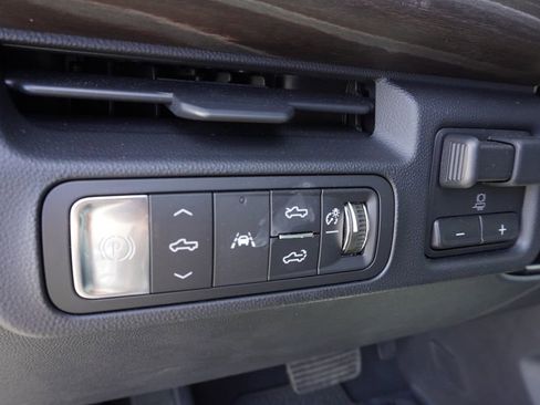 New 2025 GMC Sierra EV Denali image 17