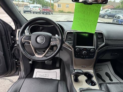Used 2014 Jeep Grand Cherokee Limited w/ Trailer Tow Group IV AWD/4WD image 13