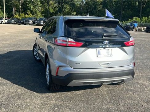 Certified 2023 Ford Edge SEL w/ Convenience Package image 5