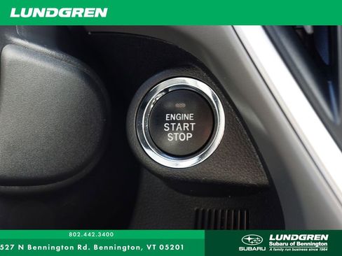 Used 2024 Subaru Crosstrek 2.0i Premium image 31