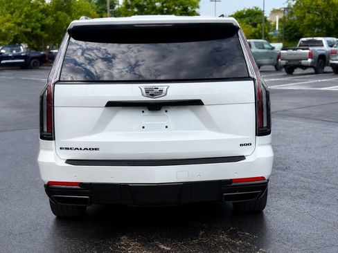 Used 2025 Cadillac Escalade ESV Sport Platinum w/ LPO, ONYX Package AWD/4WD image 7