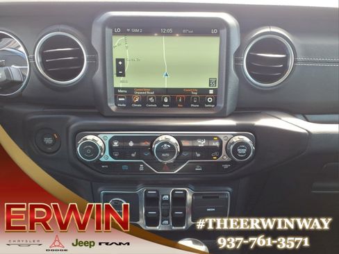 Used 2023 Jeep Wrangler Unlimited Sahara w/ Cold Weather Group AWD/4WD image 20