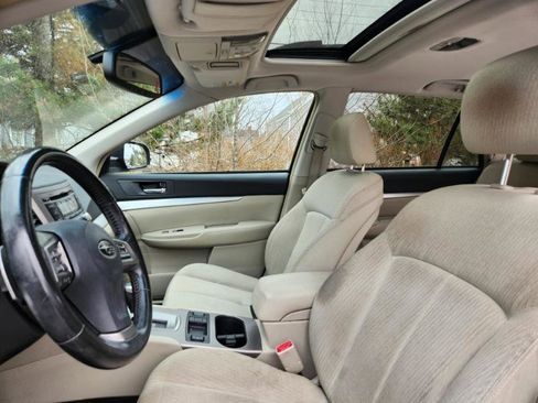 Used 2012 Subaru Outback 2.5i Premium image 22