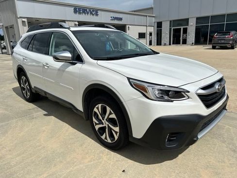 Used 2020 Subaru Outback Touring XT AWD/4WD image 2