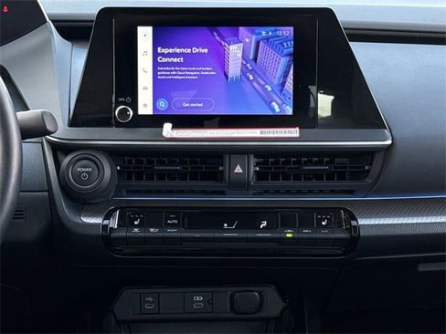 Used 2024 Toyota Prius Limited image 16