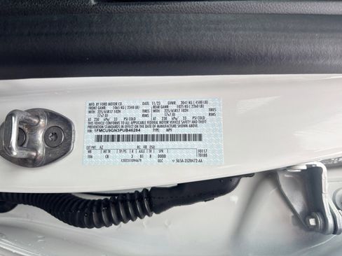 Used 2023 Ford Escape Active image 27