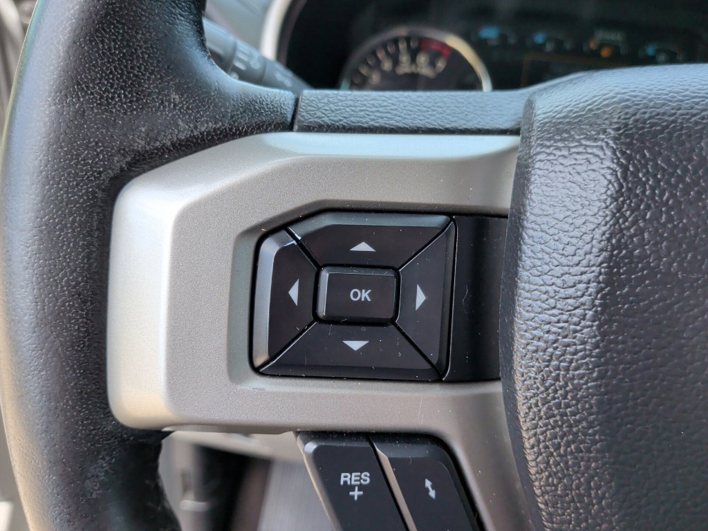 Used 2019 Ford F150 Lariat w/ Equipment Group 502A Luxury AWD/4WD image 19