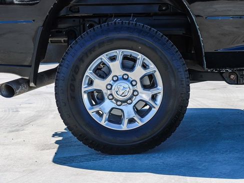 Used 2024 RAM 2500 Laramie w/ Safety Group AWD/4WD image 12