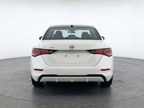 Used 2025 Nissan Sentra SV FWD image 7