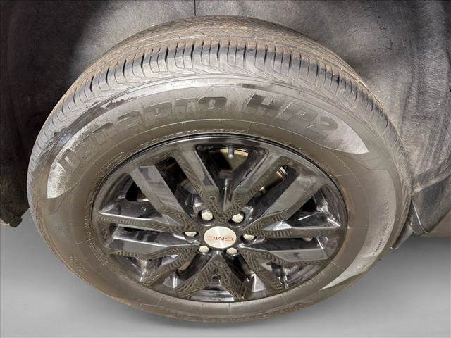 Used 2019 GMC Acadia SLT w/ LPO, Floor Liner Package FWD image 19