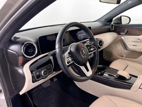 Certified 2019 Mercedes-Benz A 220 4MATIC image 10