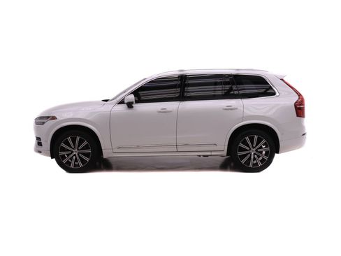 Certified 2023 Volvo XC90 B6 Plus w/ Protection Package Premier AWD/4WD image 3