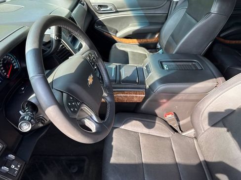 Used 2016 Chevrolet Suburban LTZ AWD/4WD image 21
