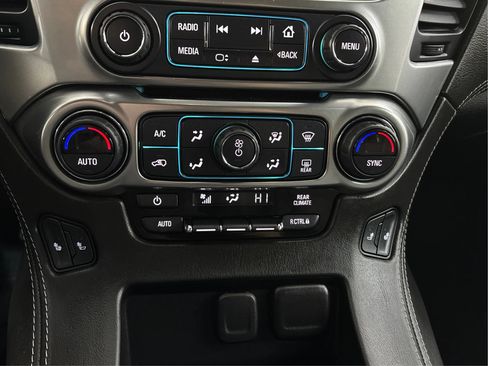 Used 2020 Chevrolet Tahoe LT AWD/4WD image 36