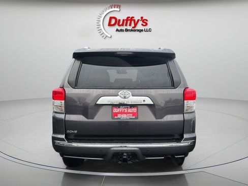 Used 2013 Toyota 4Runner SR5 w/ Convenience Pkg image 15