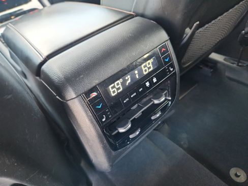 Used 2021 Jeep Grand Cherokee L Summit w/ Advanced Protech Group IV image 33