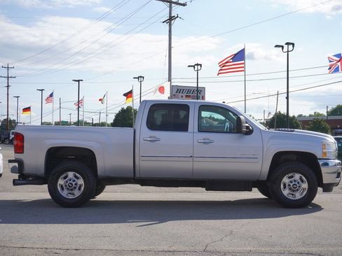 Used 2014 Chevrolet Silverado 3500 LT w/ Custom Sport Truck Package AWD/4WD image 8