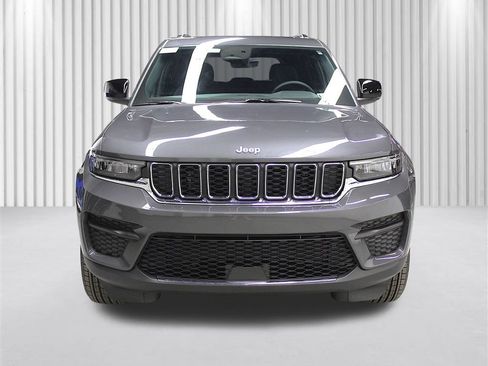 New 2026 Jeep Grand Cherokee Laredo X AWD/4WD image 42