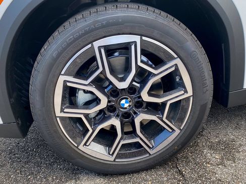 New 2026 BMW X2 xDrive28i w/ Technology Package AWD/4WD image 6