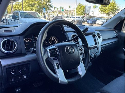 Used 2021 Toyota Tundra SR5 AWD/4WD image 23