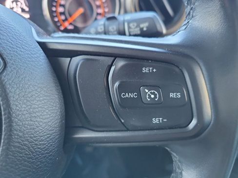 Certified 2020 Jeep Wrangler Sport image 30