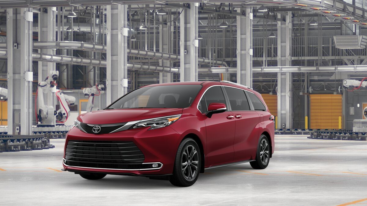 New 2026 Toyota Sienna Platinum AWD/4WD image 1