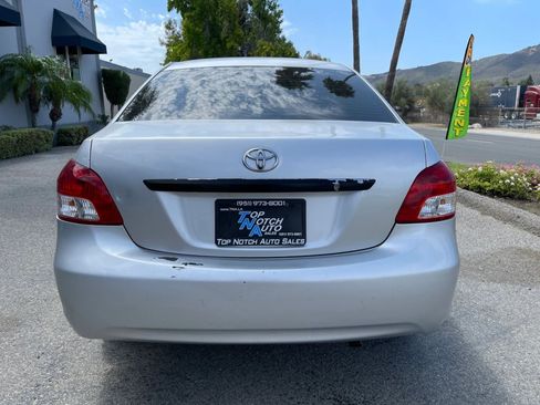Used 2012 Toyota Yaris Sedan FWD image 6