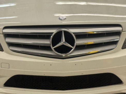 Used 2011 Mercedes-Benz C 300 4MATIC Sedan w/ Multimedia Pkg image 5