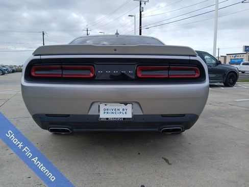 Used 2018 Dodge Challenger SXT Plus image 8