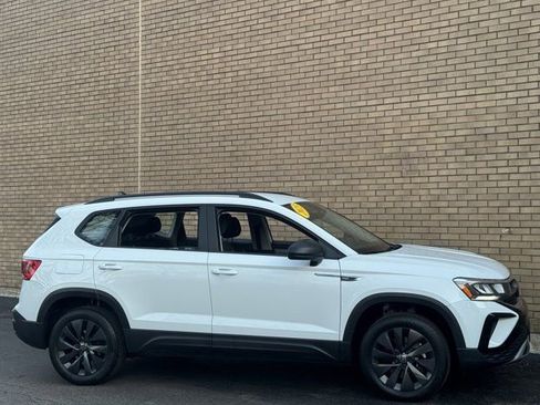Used 2023 Volkswagen Taos S w/ Driver Assistance Package FWD image 6