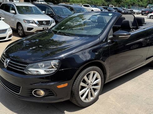 Used 2013 Volkswagen Eos Komfort FWD image 9