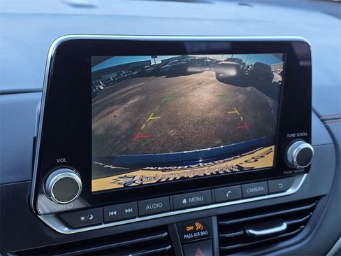 Used 2022 Nissan Altima 2.5 SR image 19