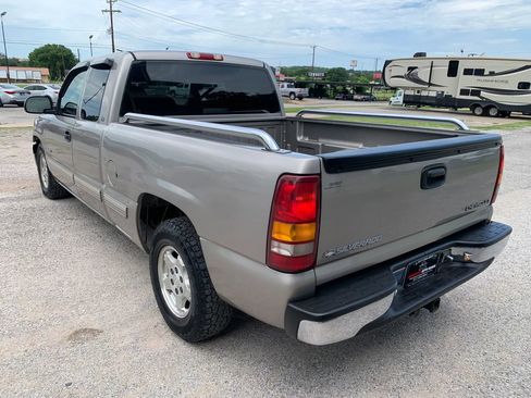 Used 2000 Chevrolet Silverado 1500 LS RWD image 6