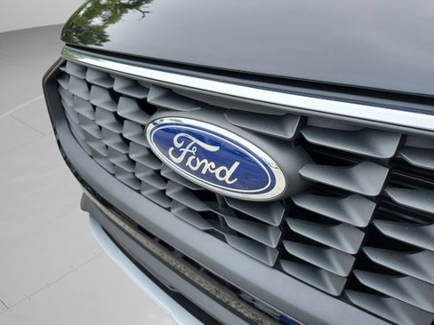 New 2025 Ford Escape PHEV image 22