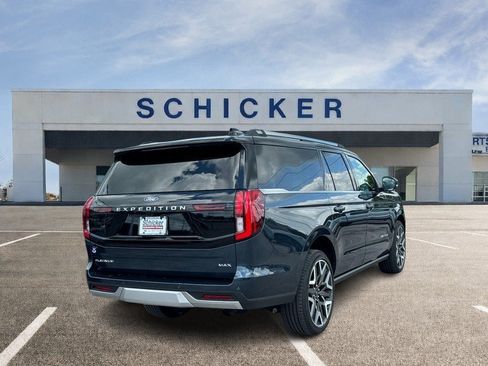 Used 2026 Ford Expedition Max Platinum w/ Platinum Ultimate Package AWD/4WD image 3
