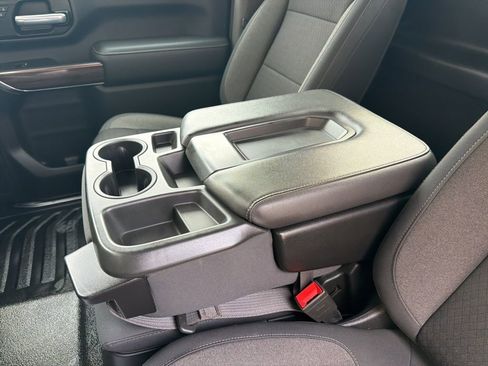 Used 2020 Chevrolet Silverado 3500 LT image 25