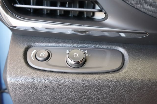 Used 2026 Buick Envista Preferred FWD image 23
