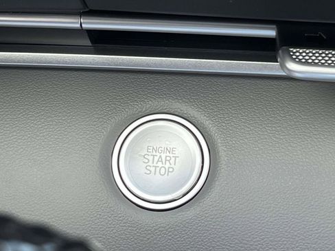 New 2026 Hyundai Elantra SEL Sport Premium FWD image 23