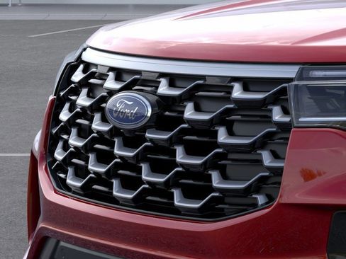 New 2026 Ford Explorer Platinum image 17