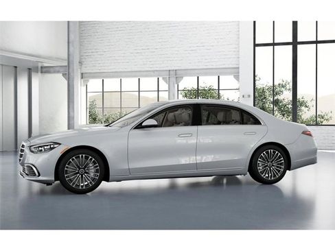 New 2026 Mercedes-Benz S 580 4MATIC Sedan image 36