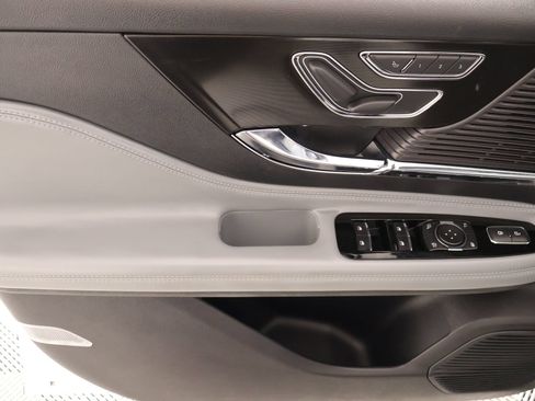 Used 2022 Lincoln Corsair FWD w/ Premium Package image 16