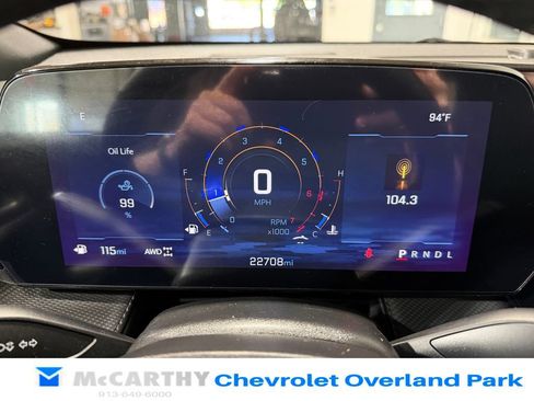 Used 2025 Chevrolet Equinox LT AWD/4WD image 13