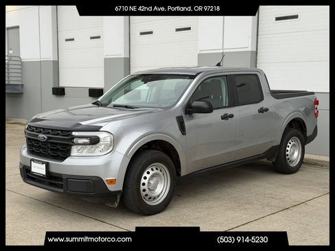 Used 2023 Ford Maverick XL image 1