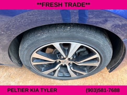 Used 2018 Nissan Maxima 3.5 SV image 15