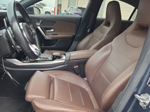 Used 2022 Mercedes-Benz CLA 35 AMG 4MATIC image 3